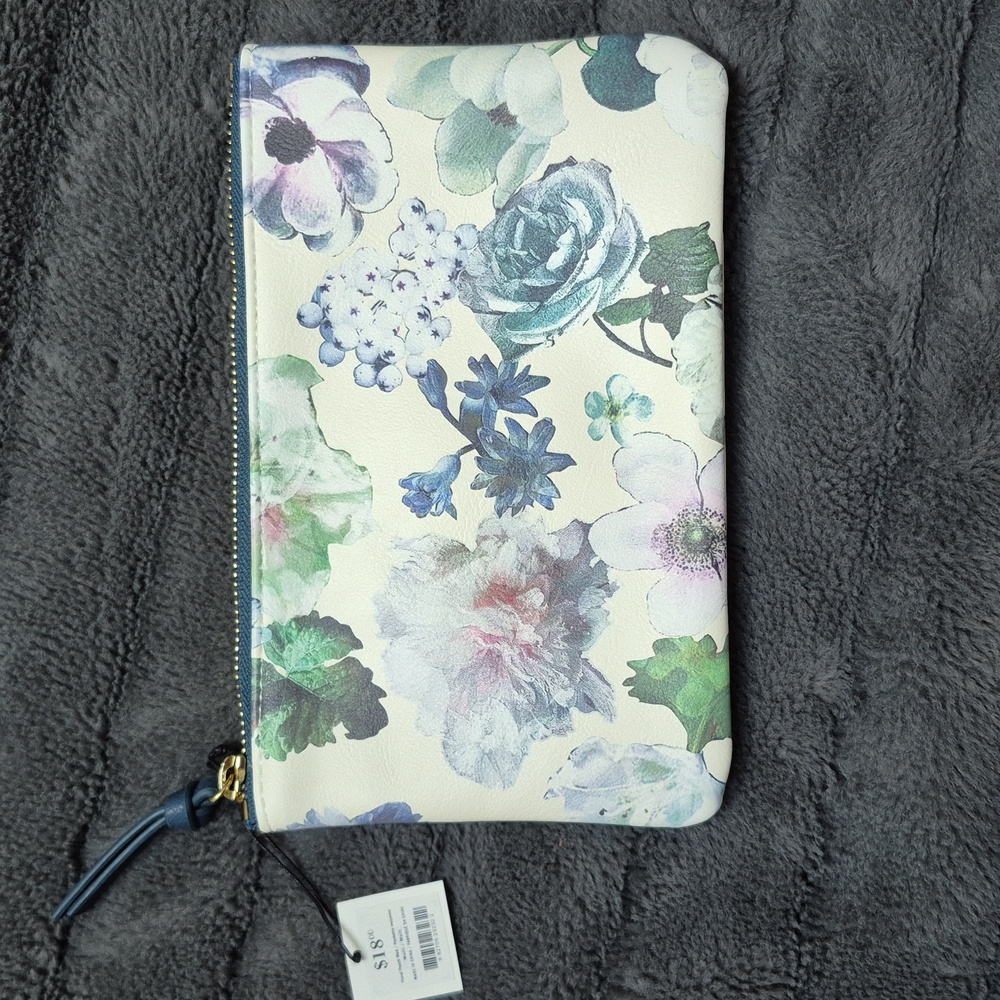 Medium Floral Printed Pouch With Keyring From Indigo, New With Tags - Picture 5 of 12